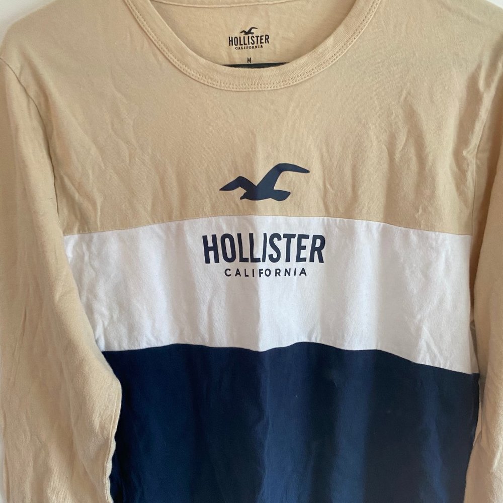Hollister Medium Long Sleeve Shirt